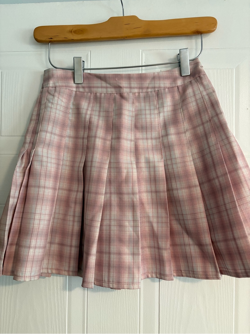 ARDENE Plaid Pink Pleated Mini Skirt - Size XS - Like New